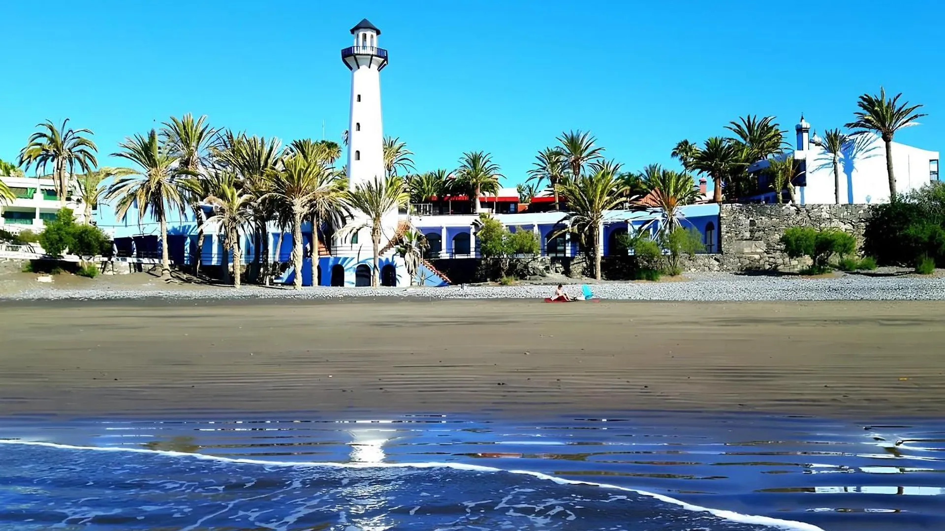 Vistas De Ensueno Al Mar En Playa Del Aguila Villa